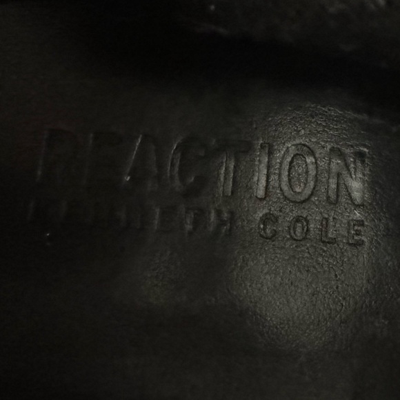 Reaction Kenneth Cole Black Leather Ankle Boots Women’s Size 8.5M - Picture 8 of 11